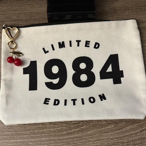 Limited Edition 1984 White Cosmetic Bag - Picture 1 of 4